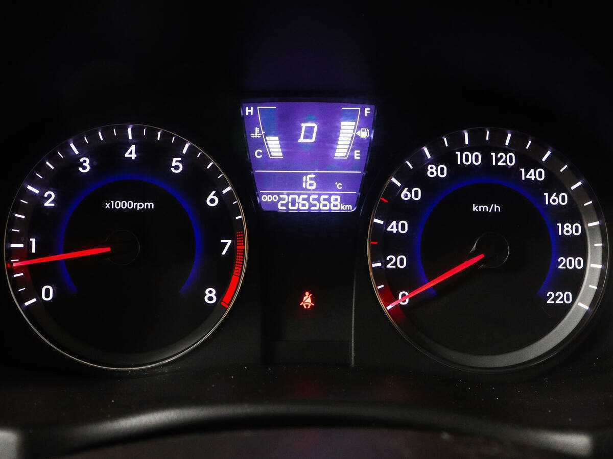 Купить Hyundai Solaris, 2013, 206 565 км.. Фото: #10