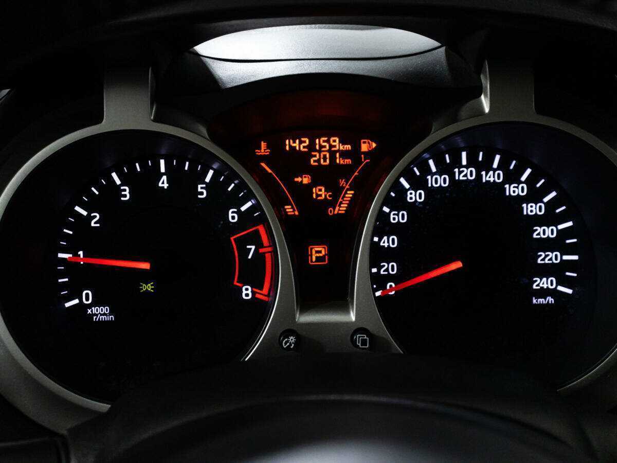 Купить Nissan Juke, 2014, 142 158 км.. Фото: #11