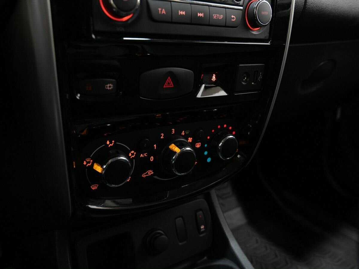 Купить Nissan Terrano, 2015, 130 000 км.. Фото: #17