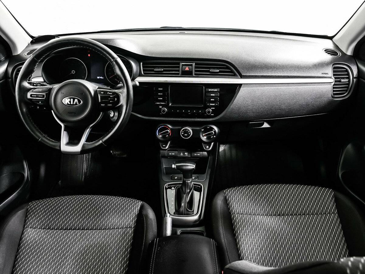 Купить Kia Rio, 2018, 98 743 км.. Фото: #10
