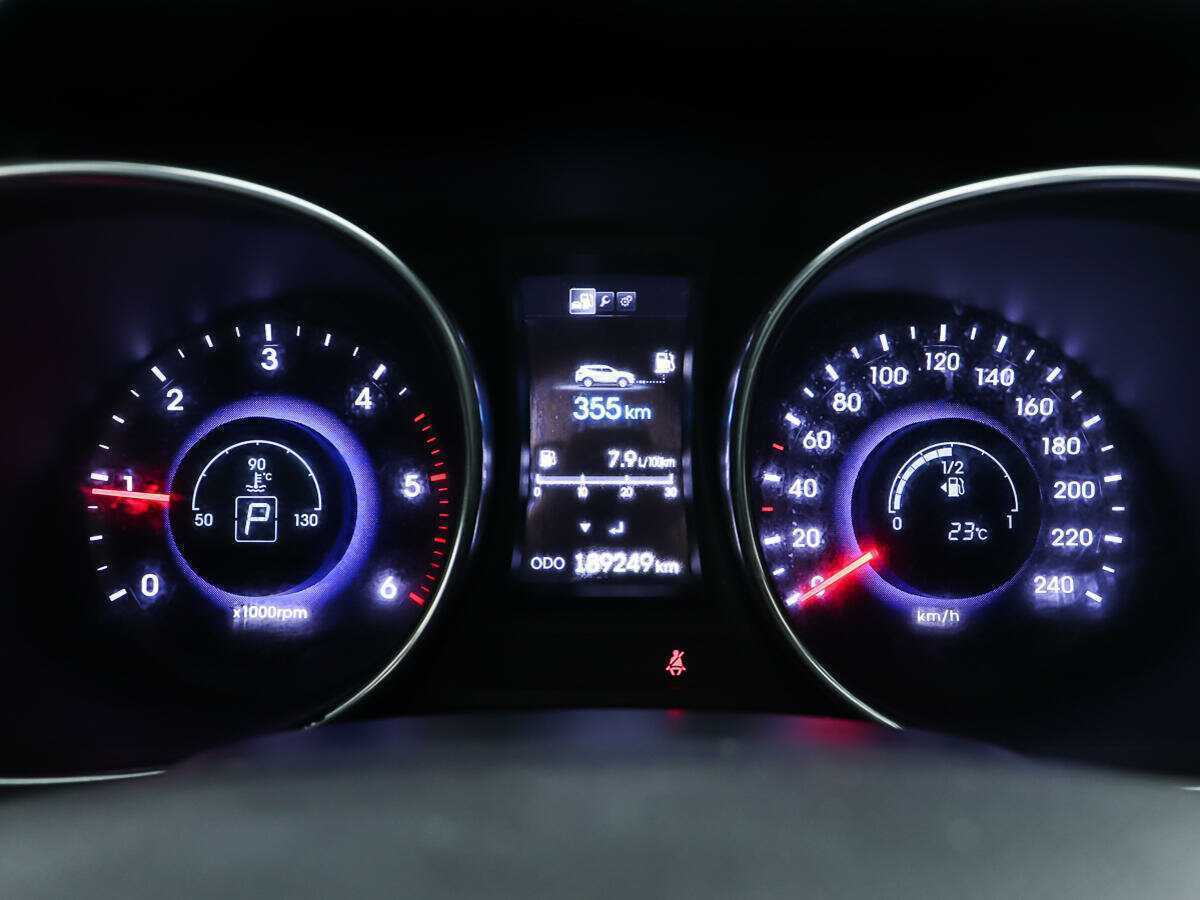 Купить Hyundai Santa Fe, 2012, 189 249 км.. Фото: #10