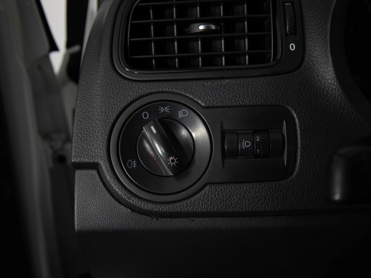 Купить Volkswagen Polo, 2014, 189 769 км.. Фото: #8