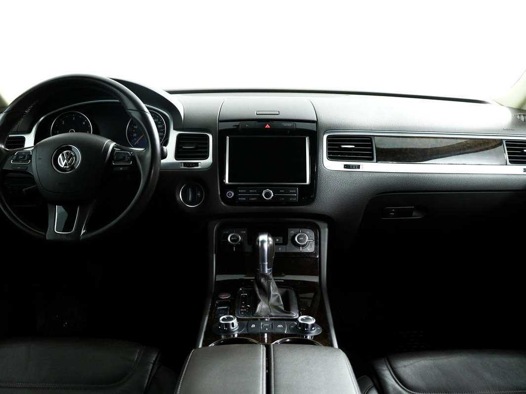 Купить Volkswagen Touareg, 2012, 157 629 км.. Фото: #10