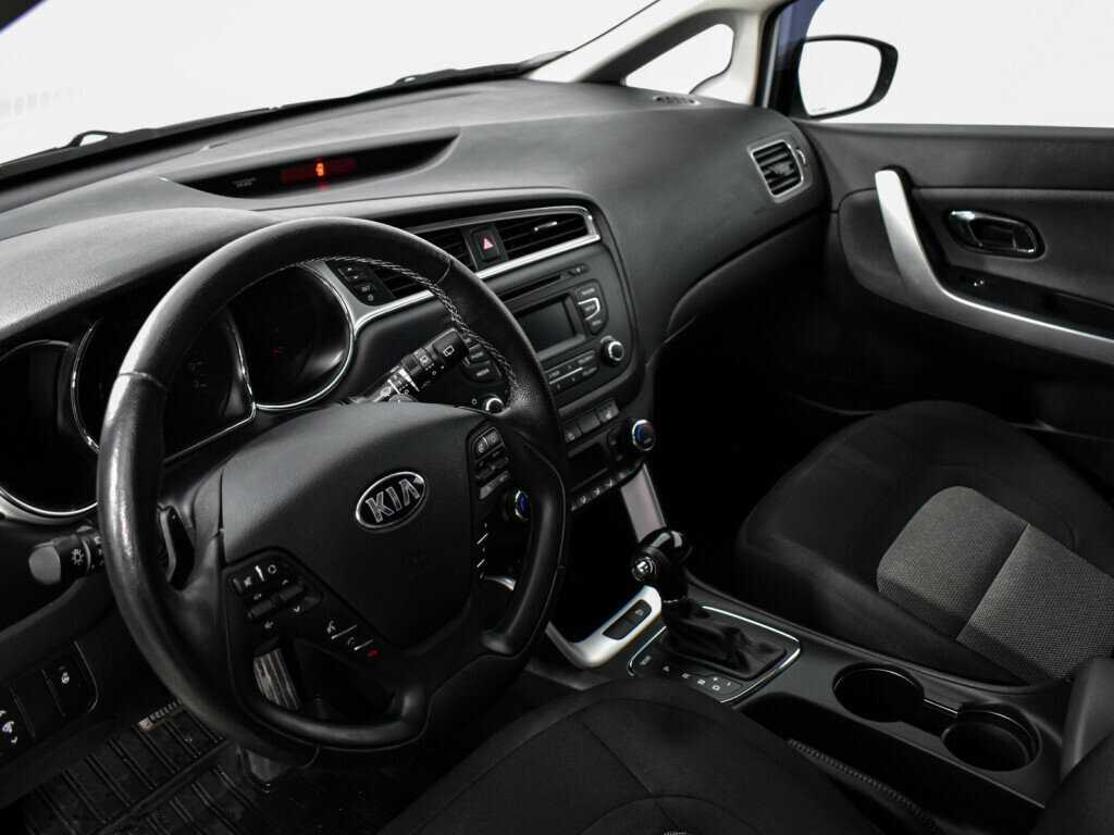 Купить Kia Ceed, 2018, 36 019 км.. Фото: #6