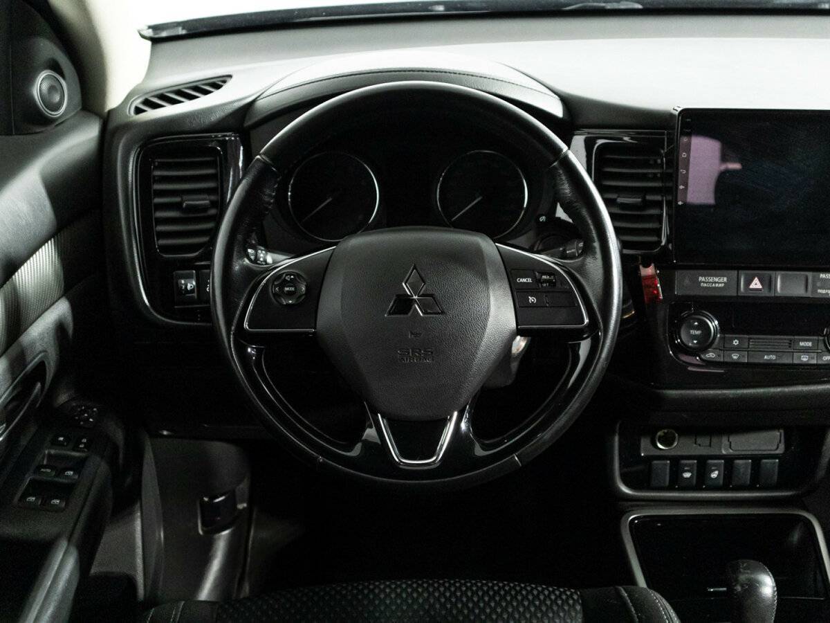Купить Mitsubishi Outlander, 2017, 134 990 км.. Фото: #17