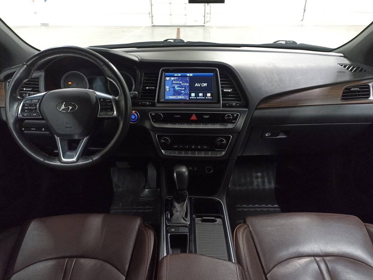 Купить Hyundai Sonata, 2017, 159 878 км.. Фото: #13