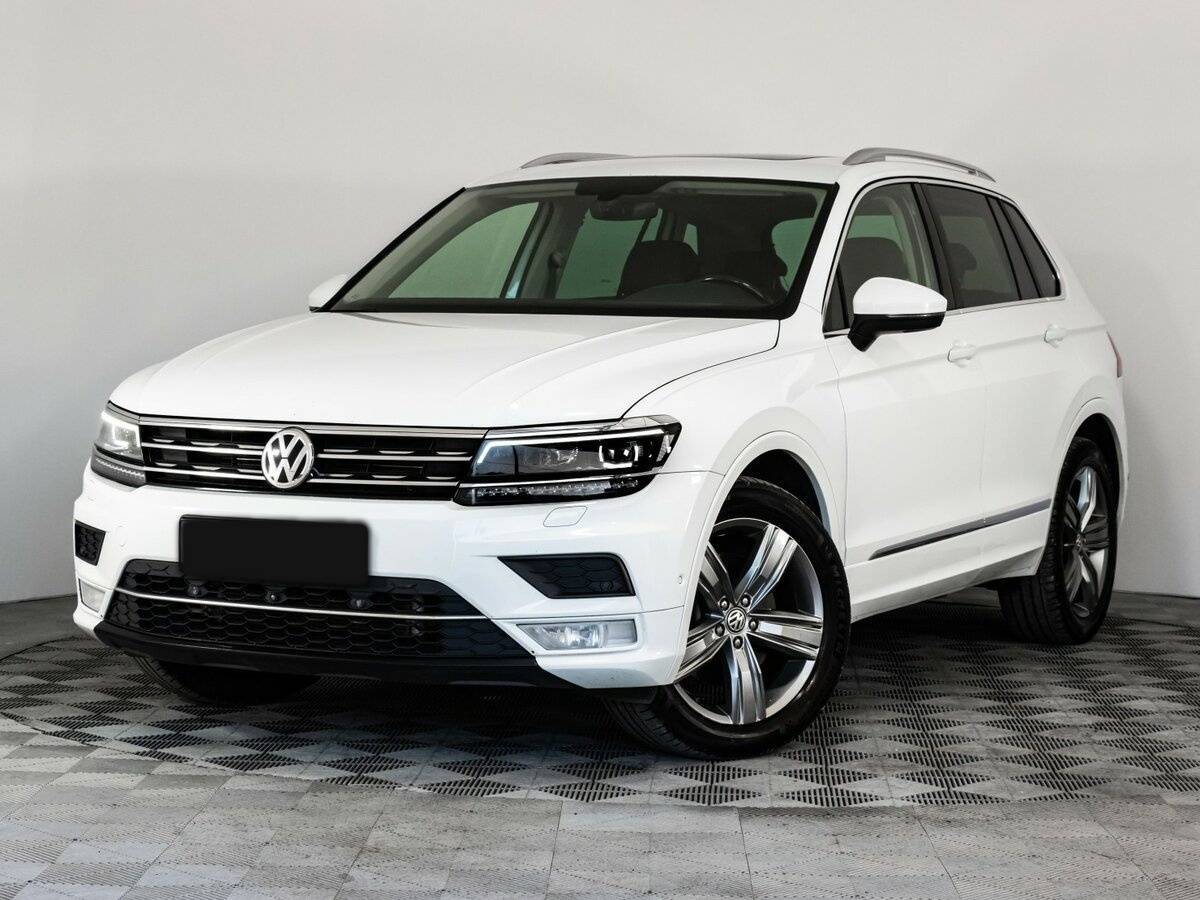 Купить Volkswagen Tiguan, 2017, 214 699 км.. Посмотреть фото