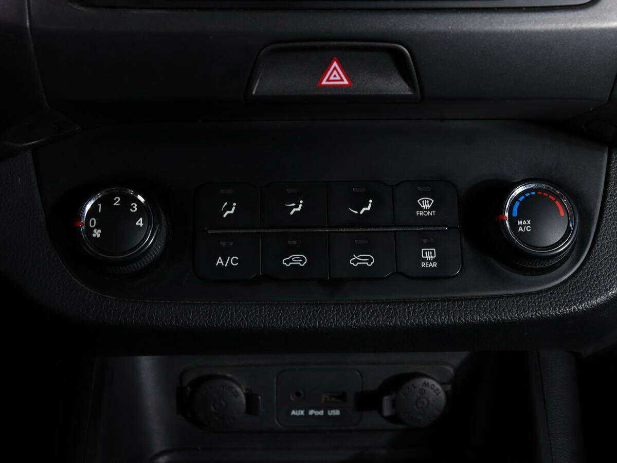 Купить Kia Sportage, 2012, 219 619 км.. Фото: #14