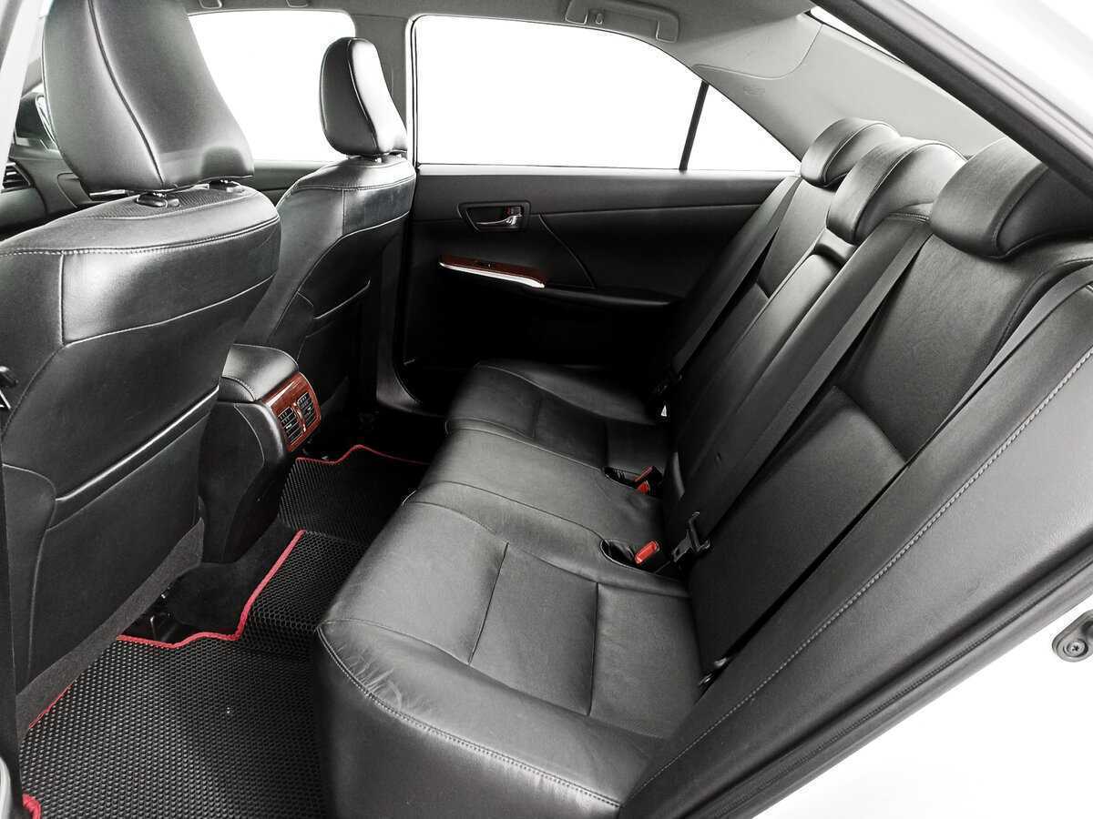 Купить Toyota Camry, 2014, 181 002 км.. Фото: #7