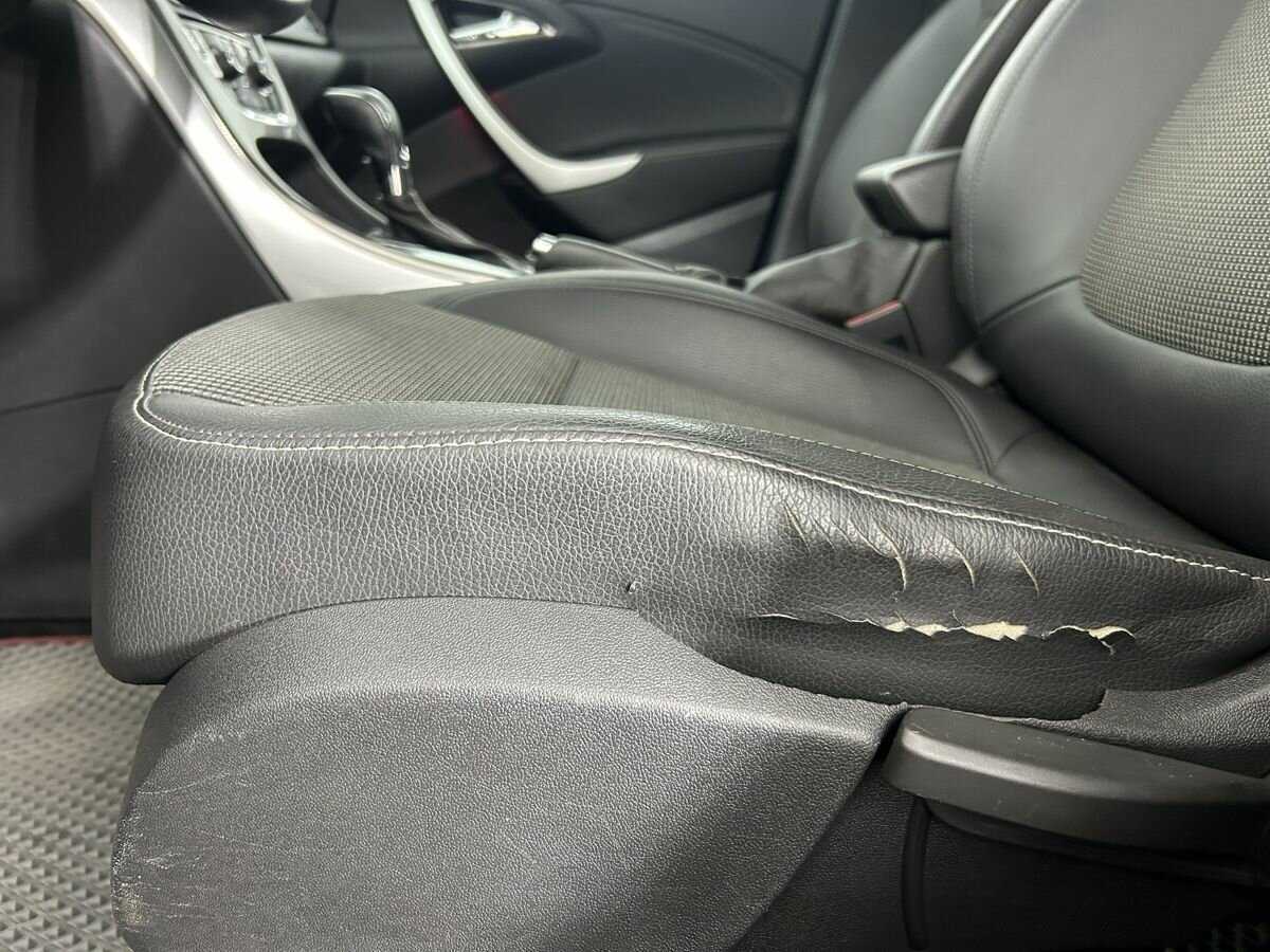 Купить Opel Astra, 2012, 176 107 км.. Фото: #9