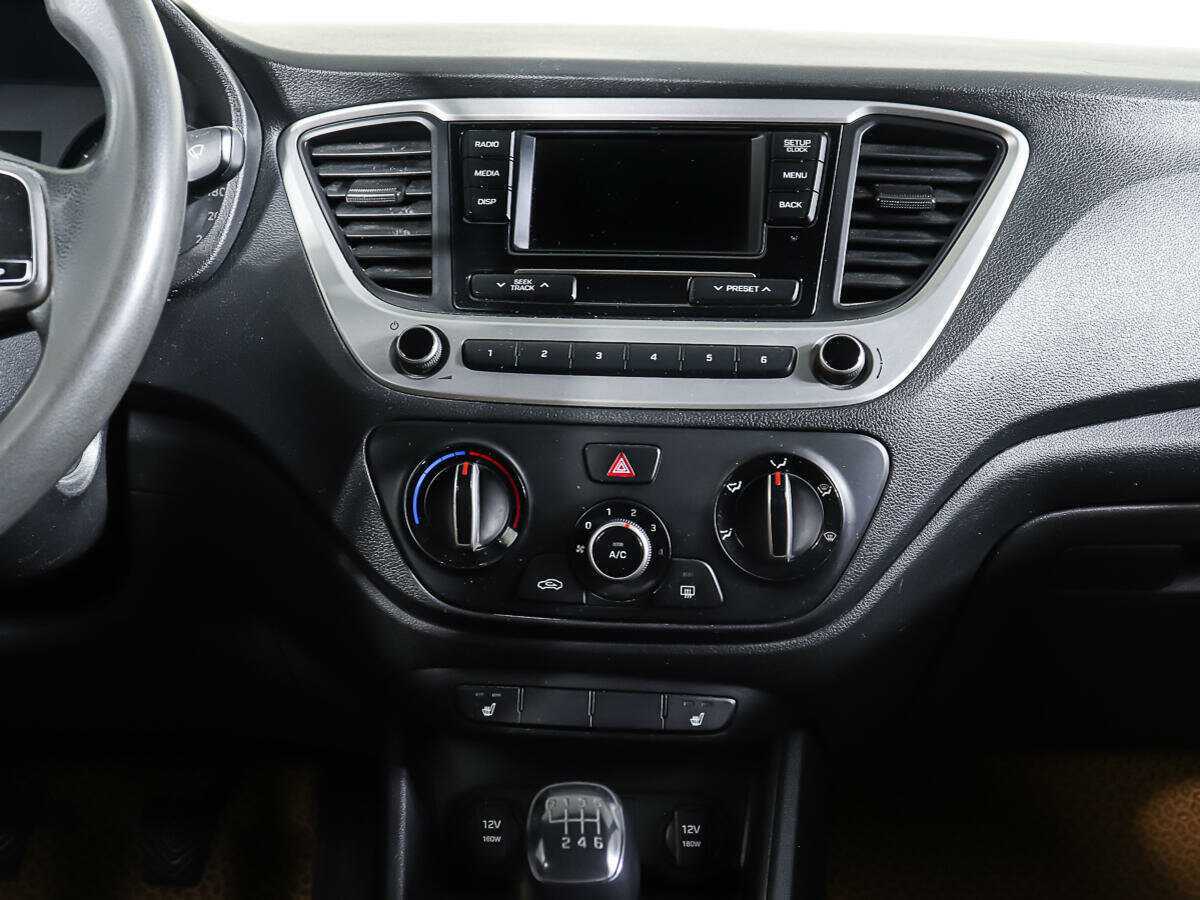 Купить Hyundai Solaris, 2018, 142 013 км.. Фото: #11