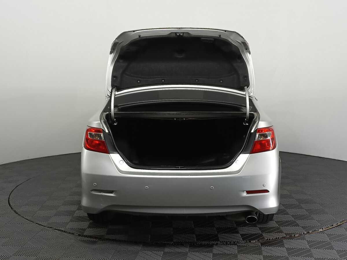 Купить Toyota Camry, 2013, 210 503 км.. Фото: #9