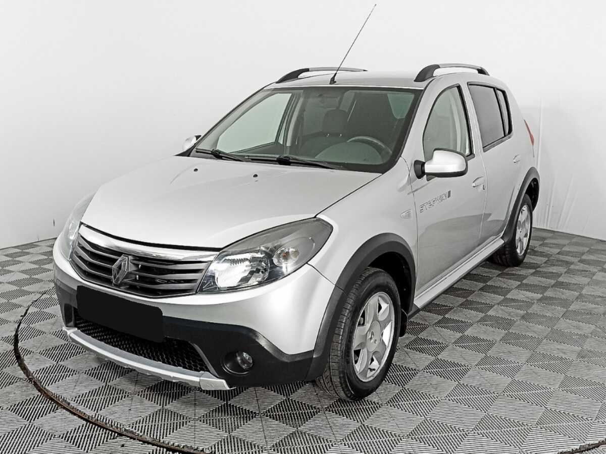 Купить Renault Sandero, 2013, 84 221 км.. Посмотреть фото