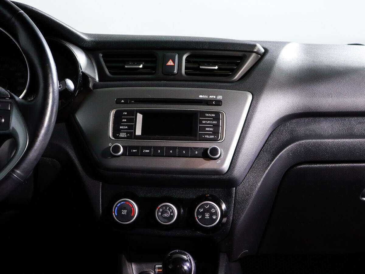 Купить Kia Rio, 2016, 118 900 км.. Фото: #10