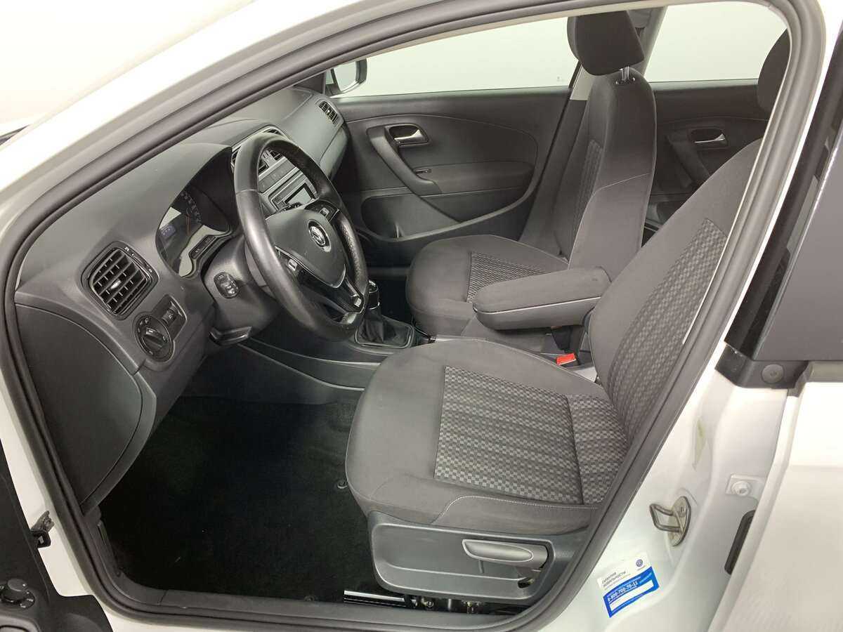 Купить Volkswagen Polo, 2019, 99 405 км.. Фото: #11