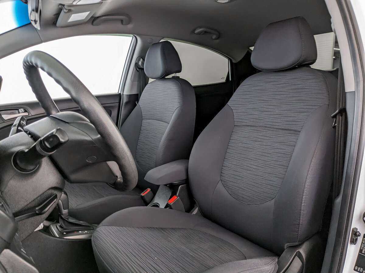 Купить Hyundai Solaris, 2015, 113 015 км.. Фото: #13