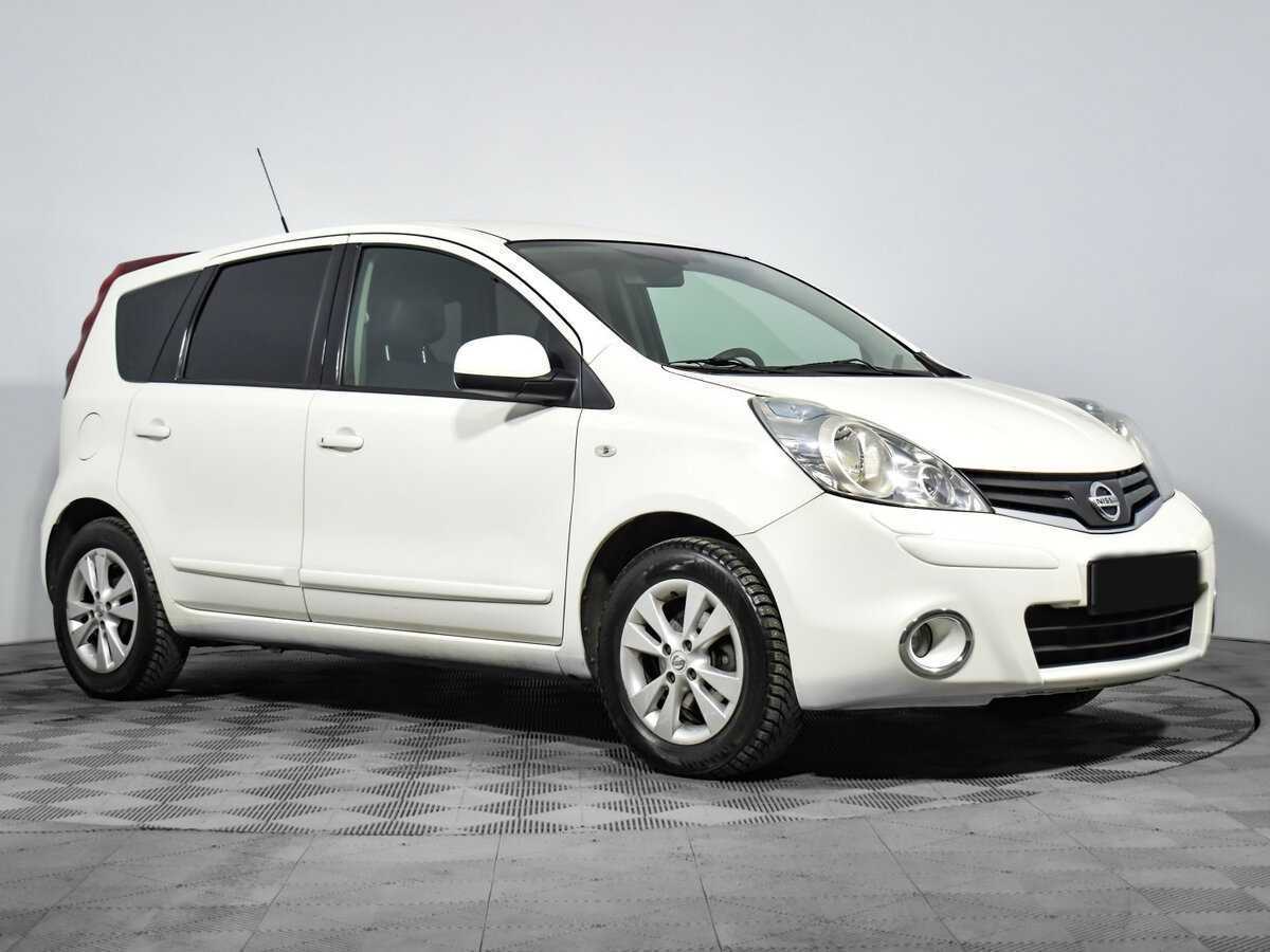 Купить Nissan Note, 2013, 120 841 км.. Фото: #2