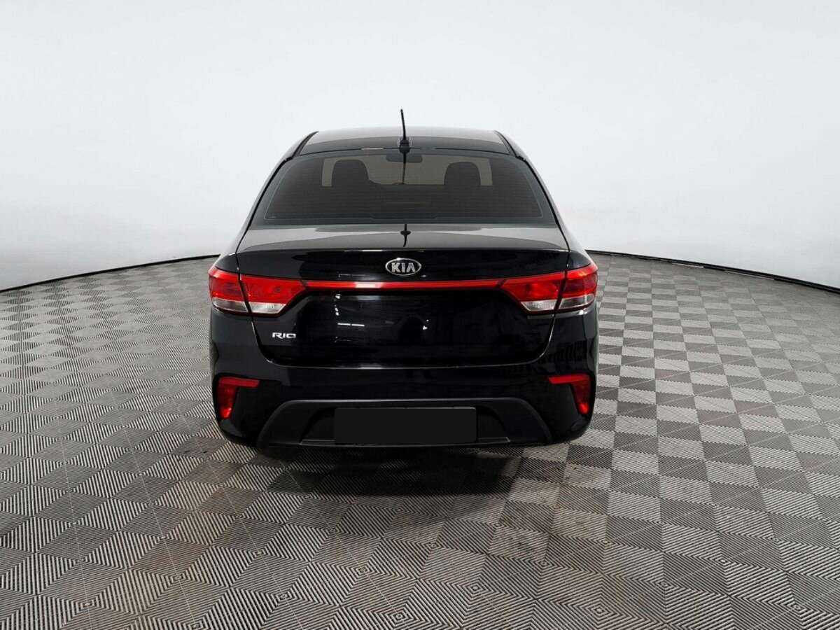 Купить Kia Rio, 2017, 81 921 км.. Фото: #5