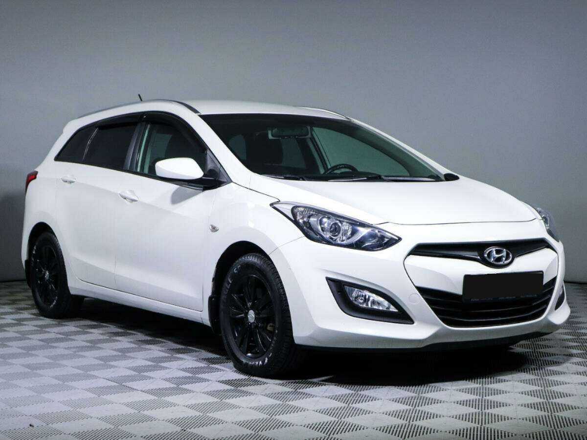 Купить Hyundai i30, 2013, 57 500 км.. Фото: #2