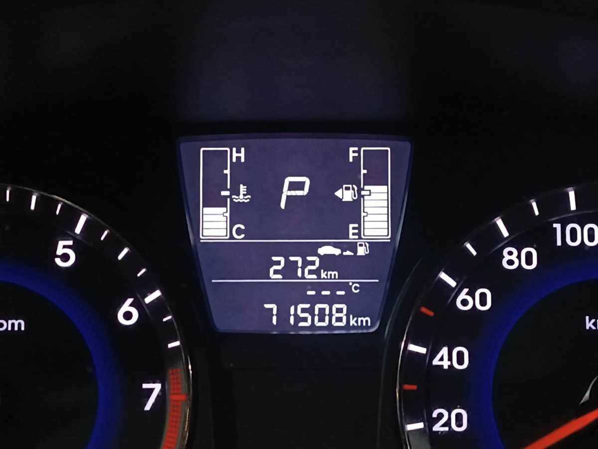 Купить Hyundai Solaris, 2016, 71 506 км.. Фото: #12