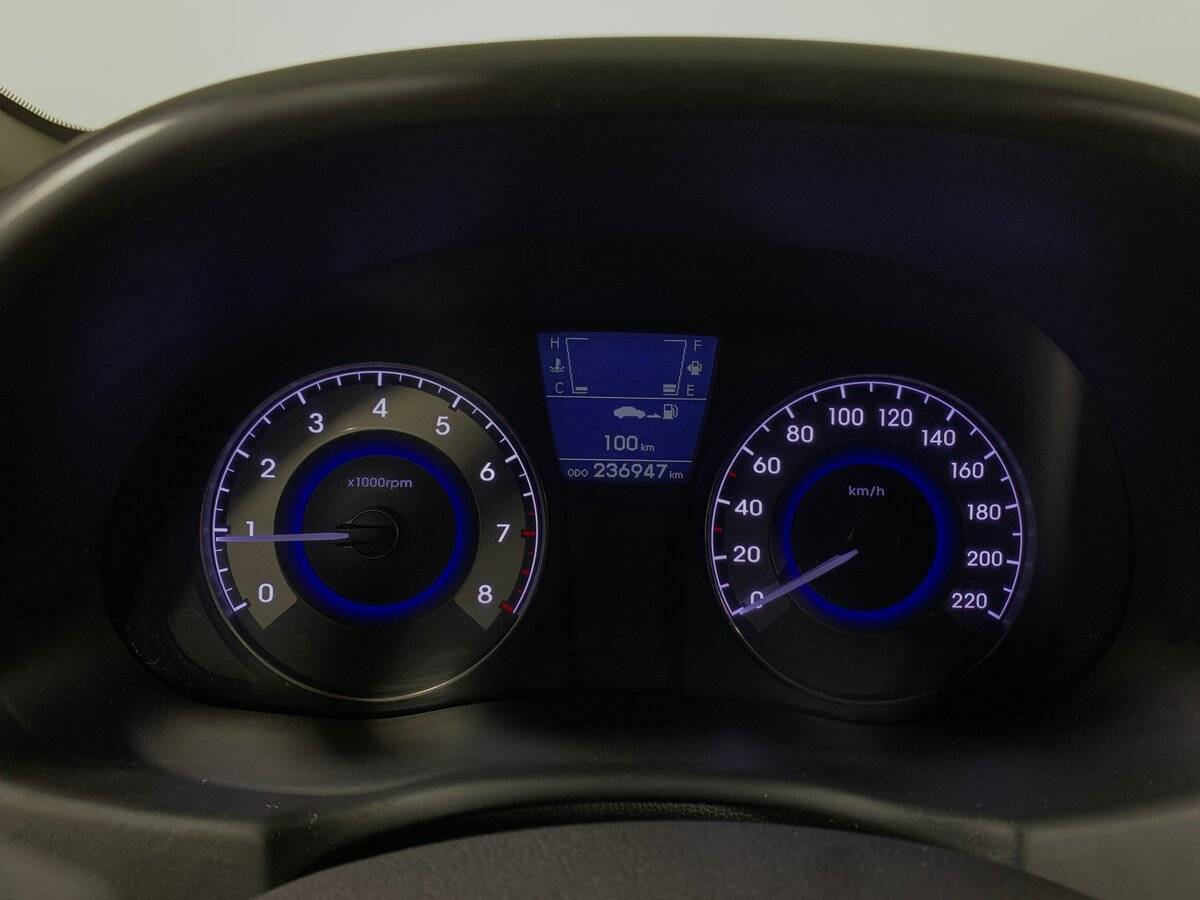 Купить Hyundai Solaris, 2013, 236 946 км.. Фото: #13