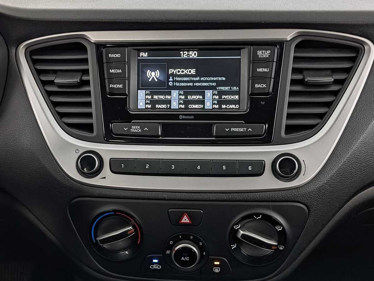 Купить Hyundai Solaris, 2018, 214 065 км.. Фото: #16