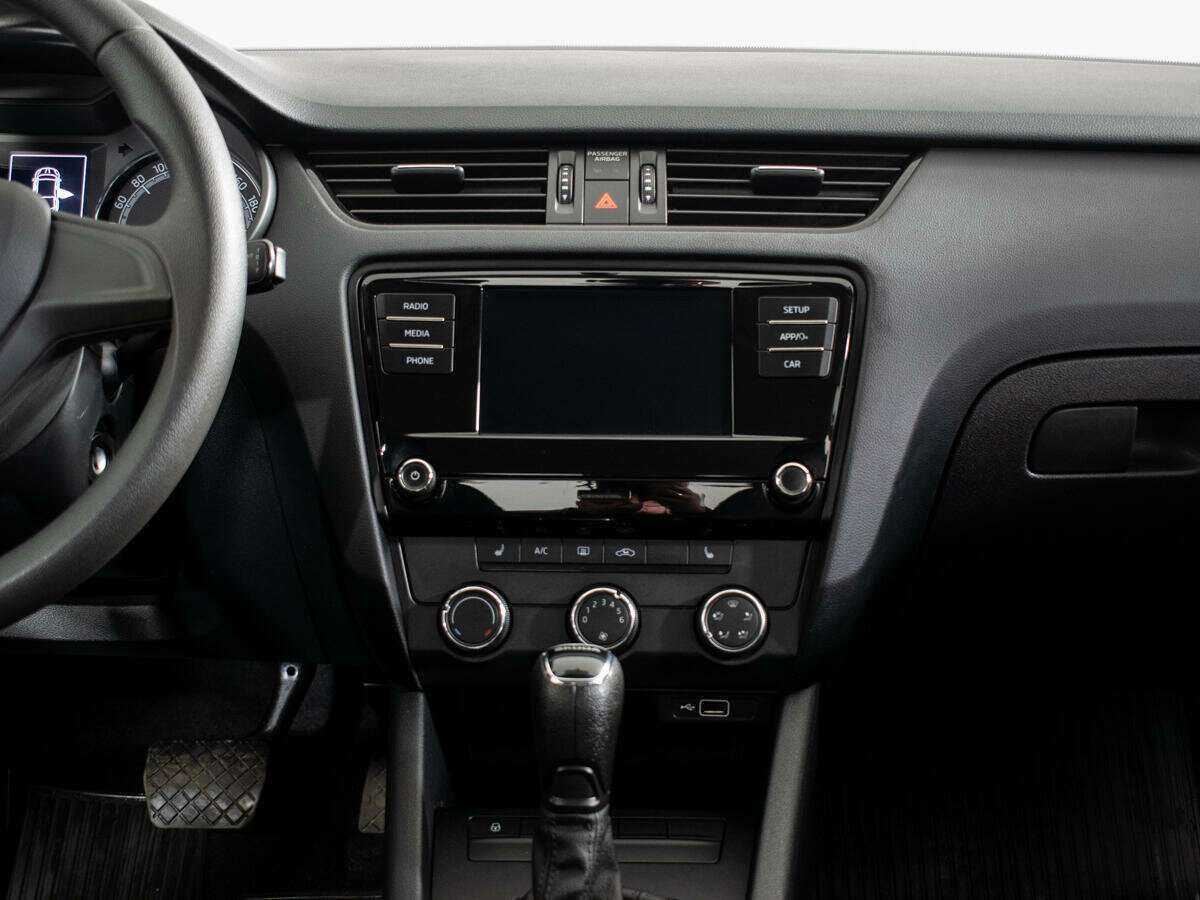 Купить Skoda Octavia, 2020, 36 892 км.. Фото: #7