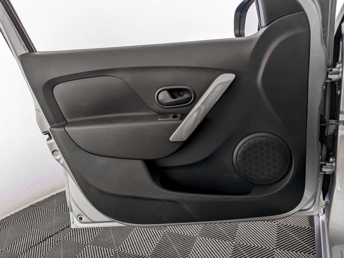 Купить Renault Sandero, 2021, 14 637 км.. Фото: #18