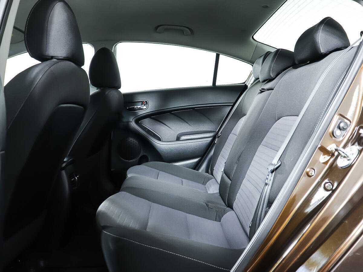 Купить Kia Cerato, 2017, 140 285 км.. Фото: #9