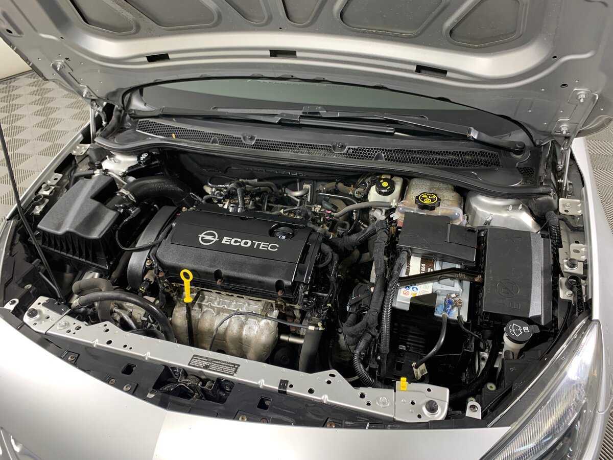 Купить Opel Astra, 2012, 117 404 км.. Фото: #10