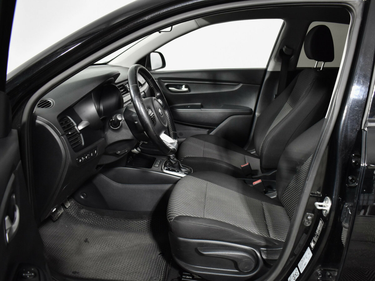 Купить Kia Rio, 2019, 232 783 км.. Фото: #9