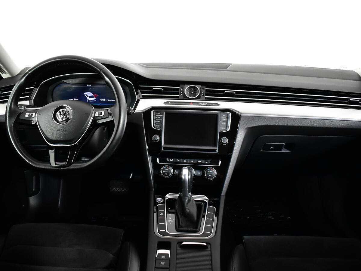 Купить Volkswagen Passat, 2016, 80 446 км.. Фото: #11