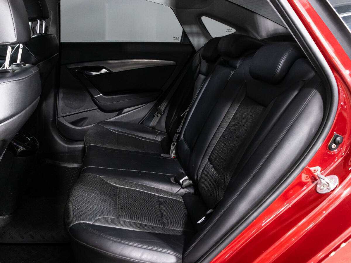 Купить Hyundai i40, 2015, 101 775 км.. Фото: #9