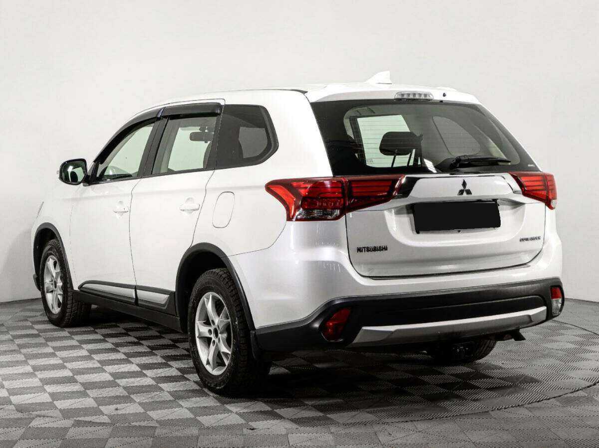 Купить Mitsubishi Outlander, 2018, 203 347 км.. Фото: #5