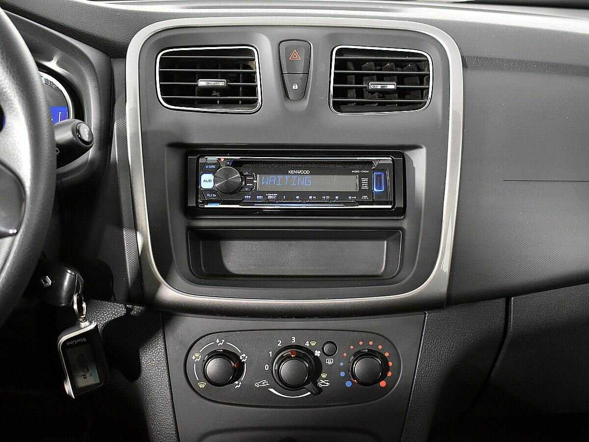 Купить Renault Sandero, 2016, 76 776 км.. Фото: #12