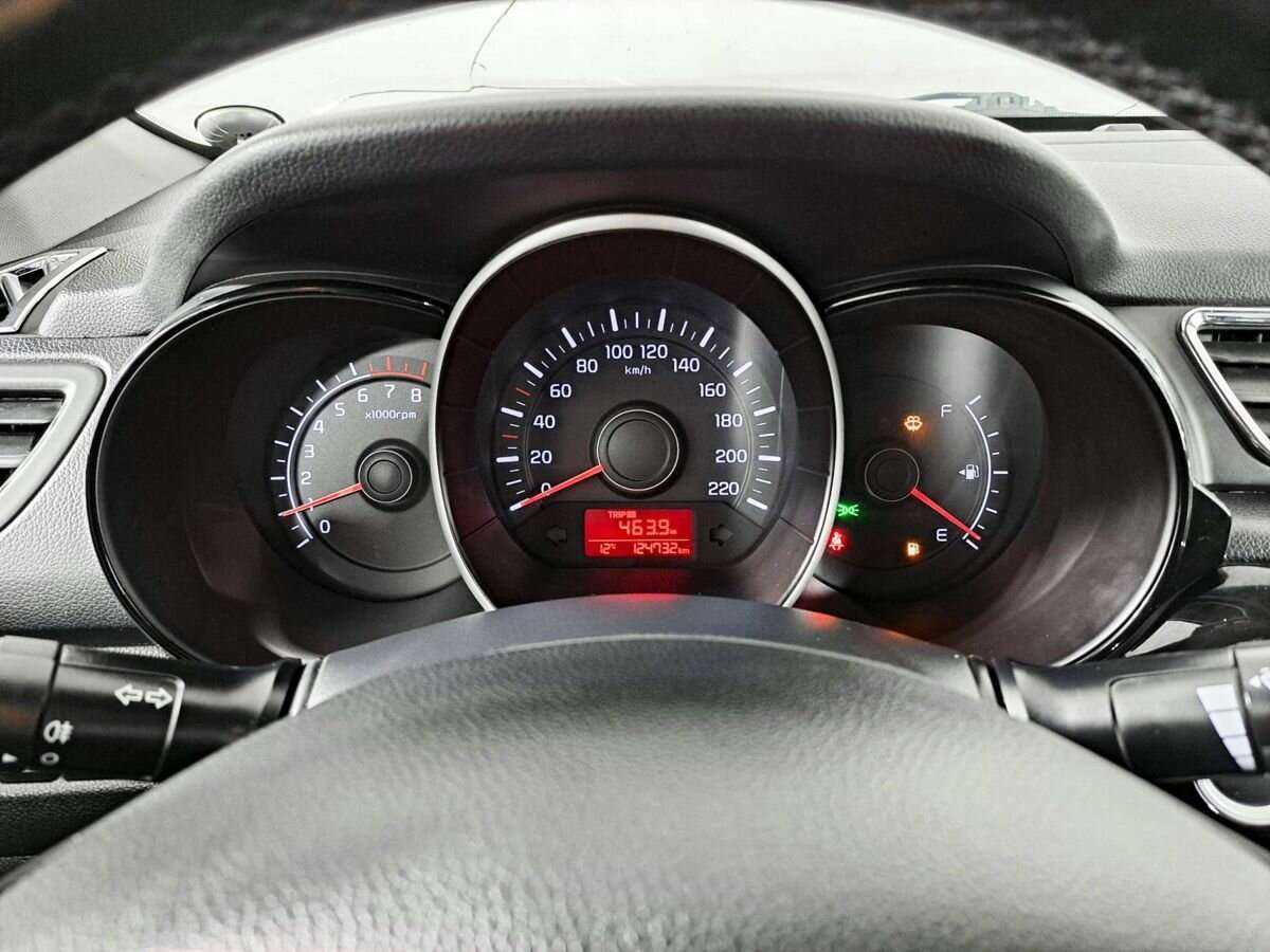 Купить Kia Rio, 2015, 124 731 км.. Фото: #10