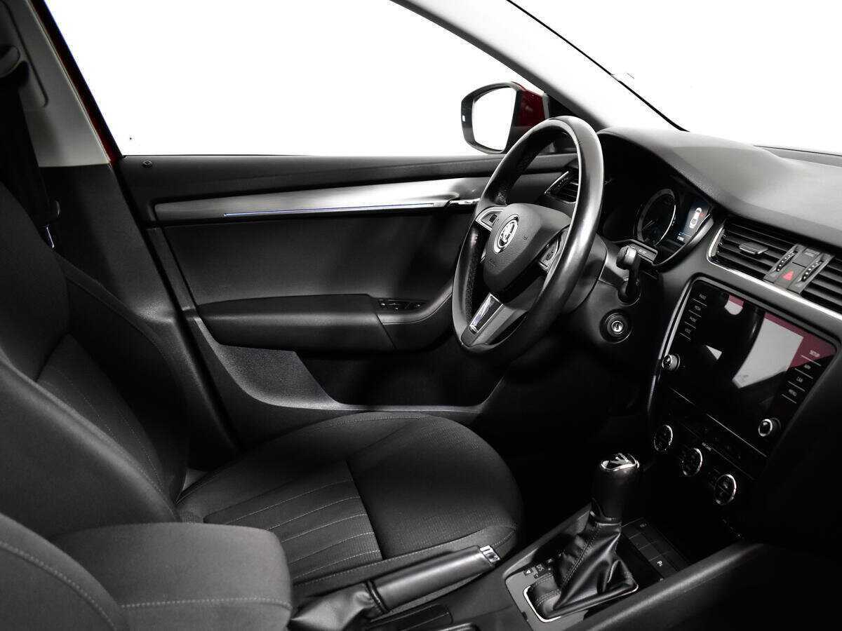 Купить Skoda Octavia, 2017, 115 880 км.. Фото: #8
