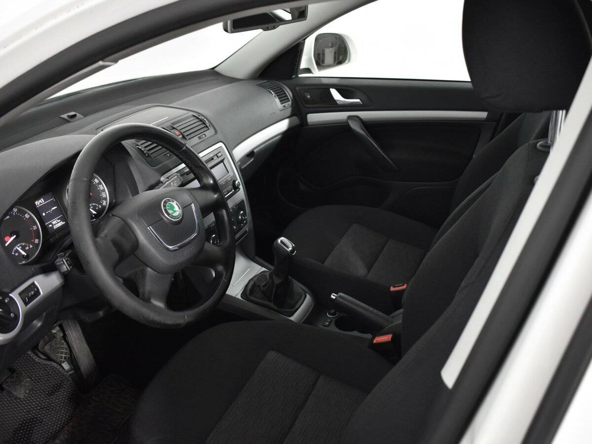 Купить Skoda Octavia, 2013, 220 887 км.. Фото: #8