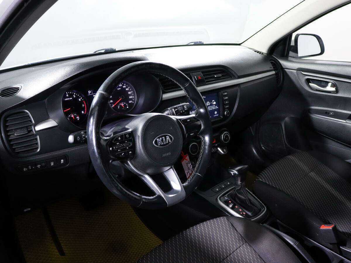 Купить Kia Rio, 2018, 105 349 км.. Фото: #11