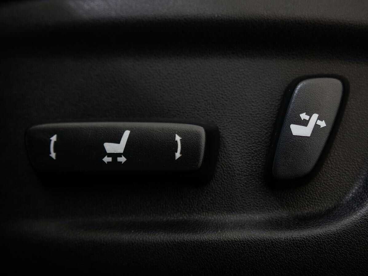 Купить Toyota RAV4, 2012, 121 797 км.. Фото: #11