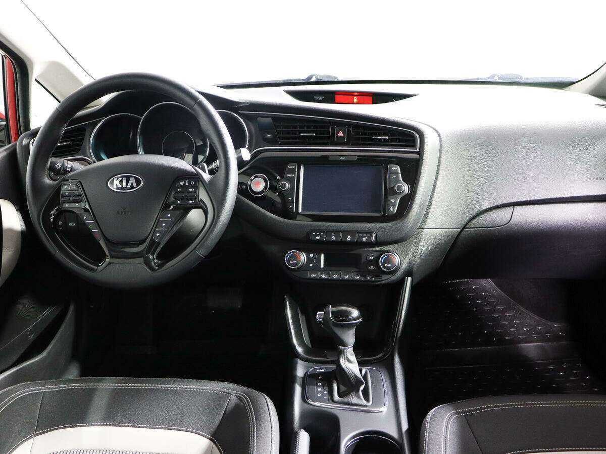 Купить Kia Ceed, 2018, 136 296 км.. Фото: #11