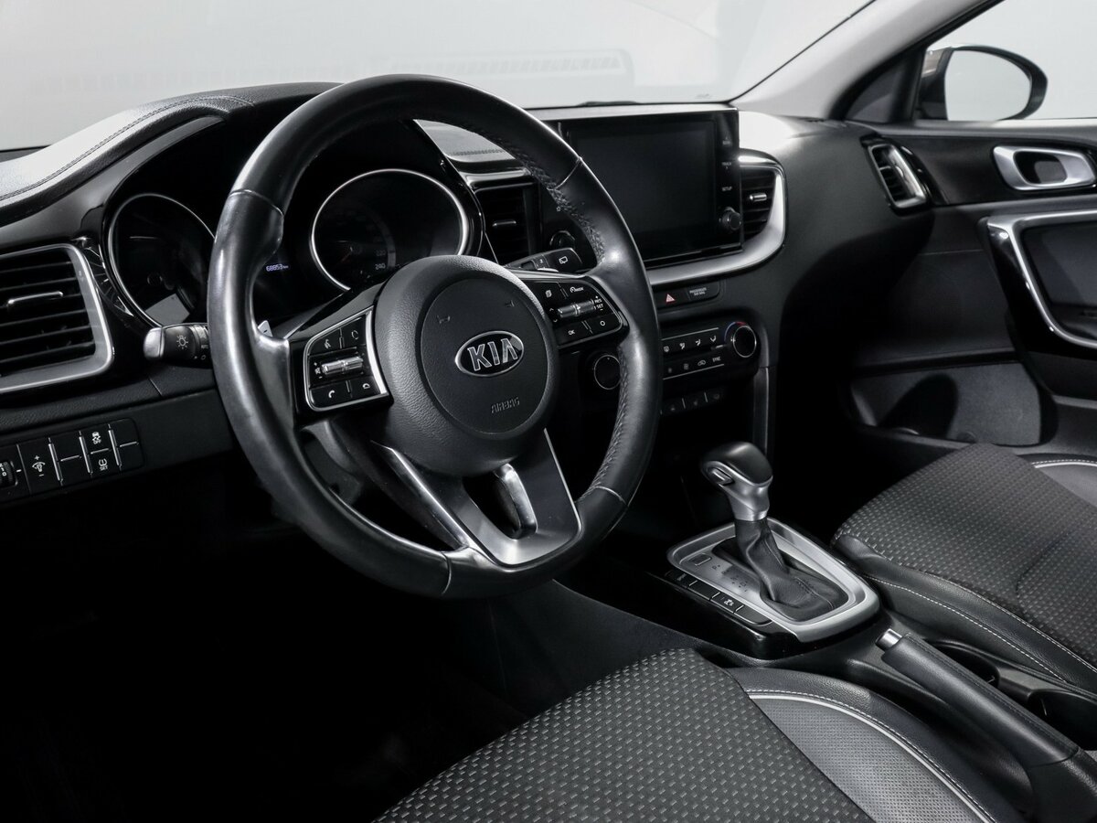 Купить Kia Ceed, 2020, 68 800 км.. Фото: #10