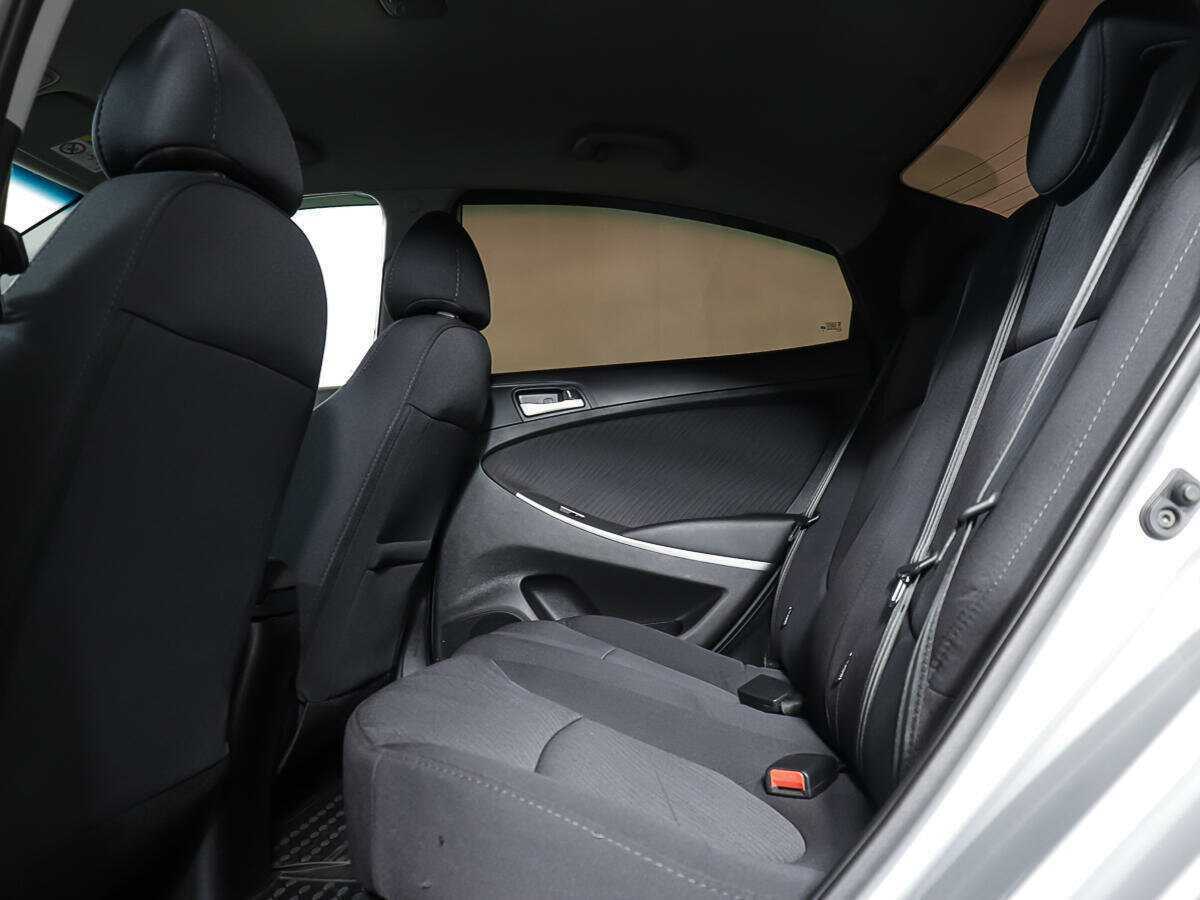 Купить Hyundai Solaris, 2016, 176 189 км.. Фото: #8