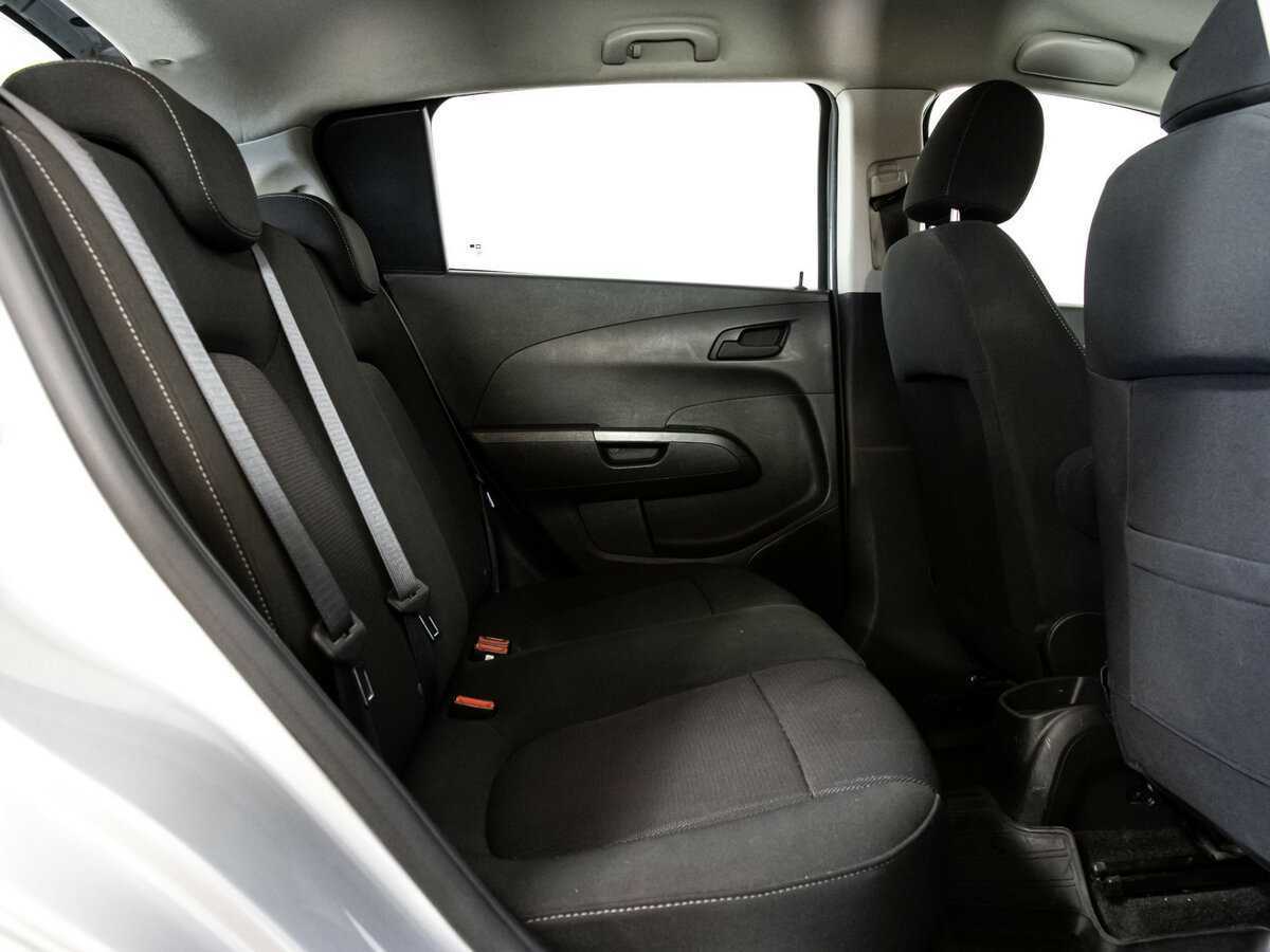 Купить Chevrolet Aveo, 2013, 246 800 км.. Фото: #17