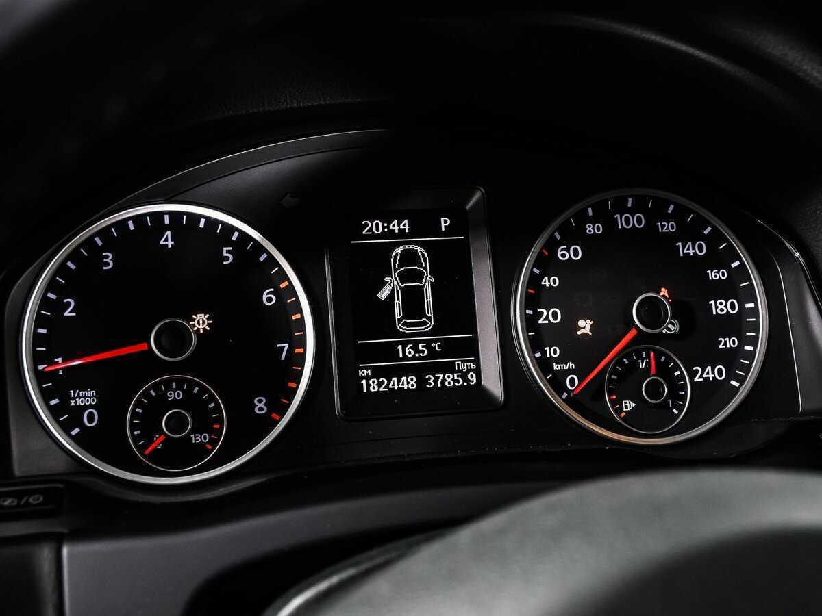 Купить Volkswagen Tiguan, 2014, 182 440 км.. Фото: #9