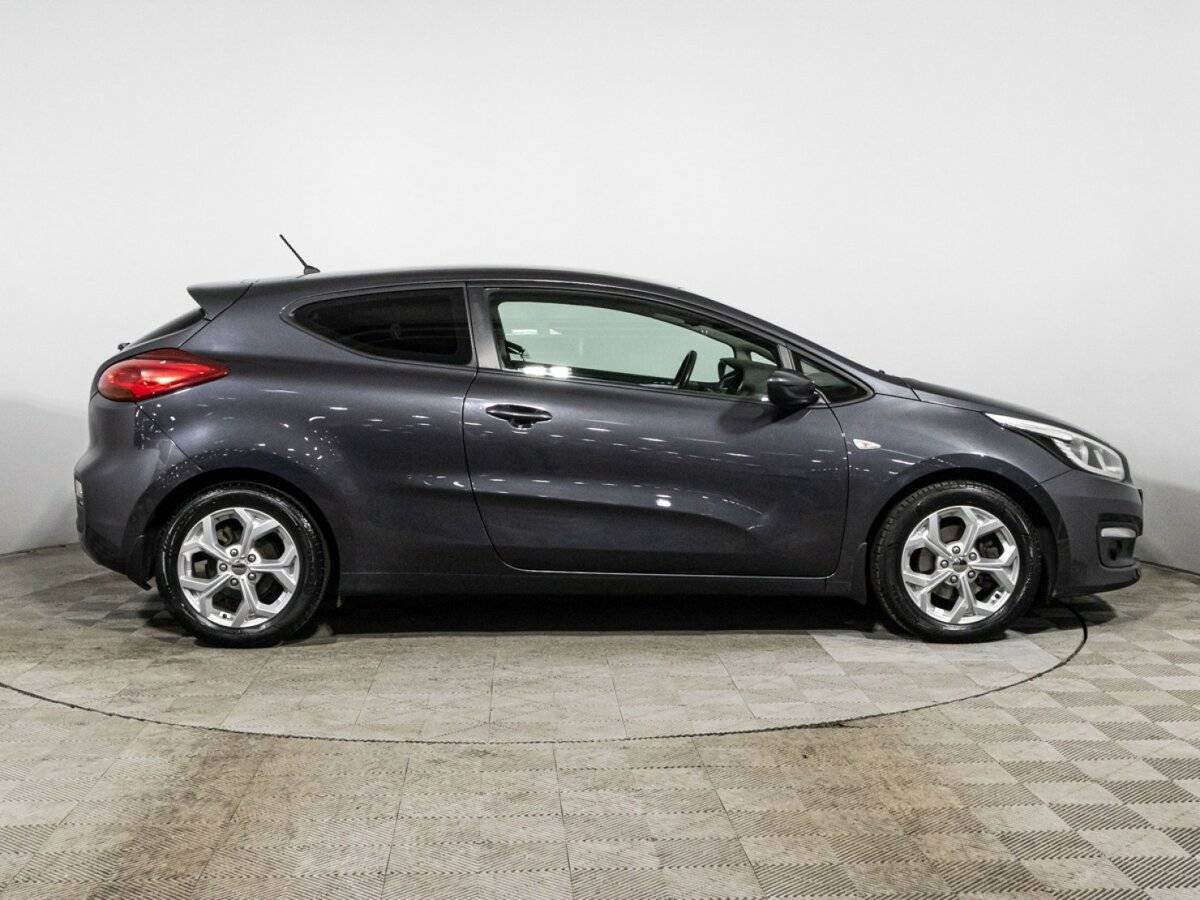 Купить Kia Ceed, 2015, 129 029 км.. Фото: #3