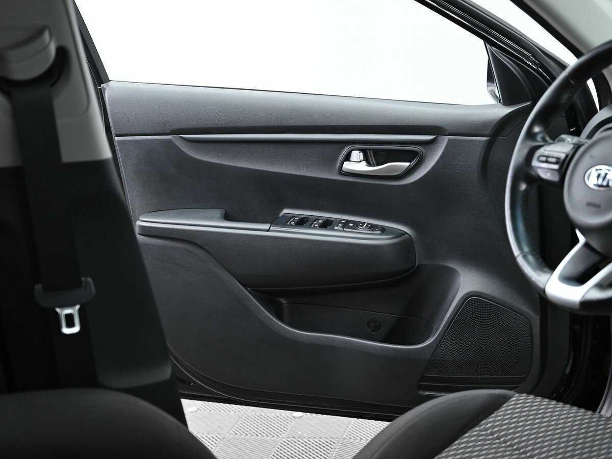 Купить Kia Rio, 2018, 103 500 км.. Фото: #5