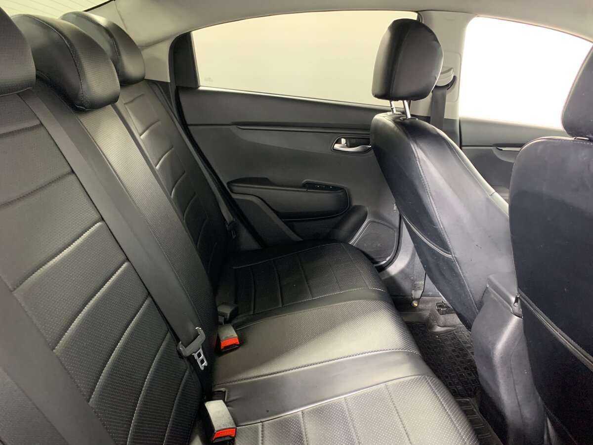 Купить Kia Rio, 2018, 69 700 км.. Фото: #14