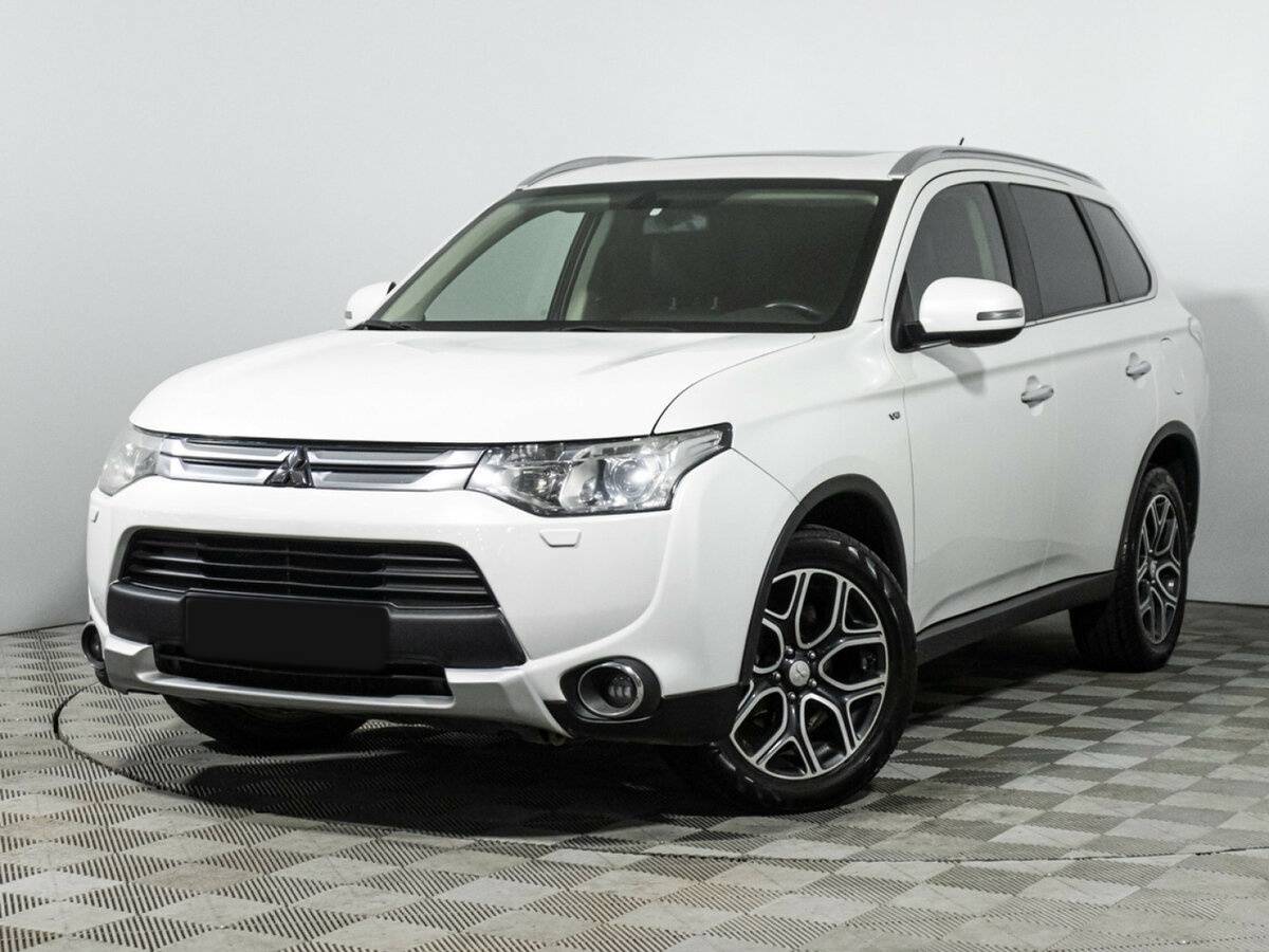 Купить Mitsubishi Outlander, 2014, 175 868 км.. Посмотреть фото