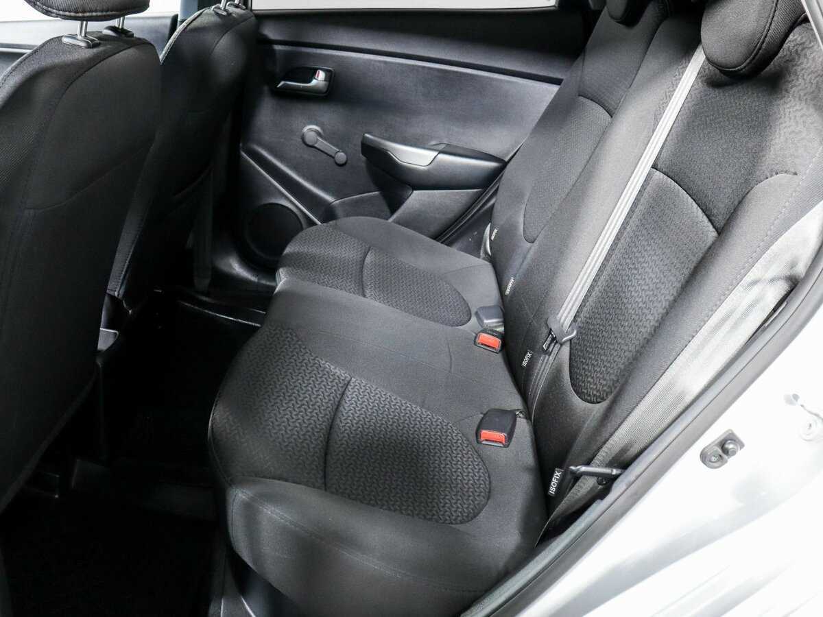 Купить Kia Rio, 2016, 111 779 км.. Фото: #6